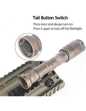 wadsn SF M600U flashlight black/tan  600lm.