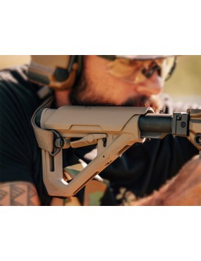 DT Carbine Stock per M4